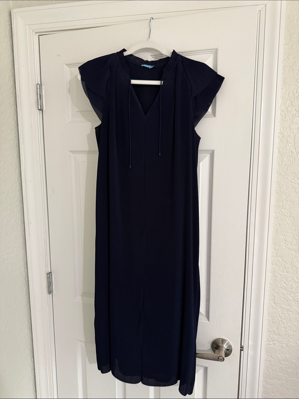 Navy Midi V-Neck Dress with Pleated Cap Sleeves